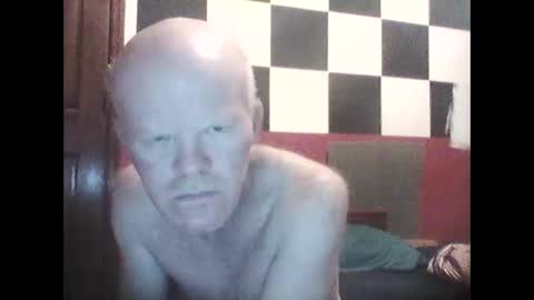 terdy2366 online show from 11-24-25, 11:43