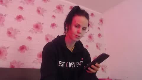 teresalovex online show from 10-31-25, 11:22