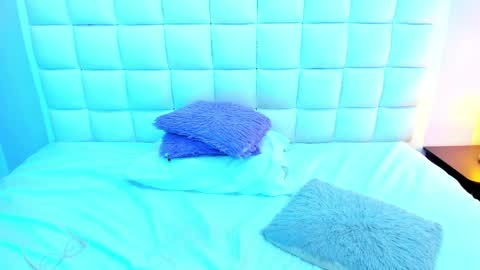 Teresa online show from 04-01-26, 01:41