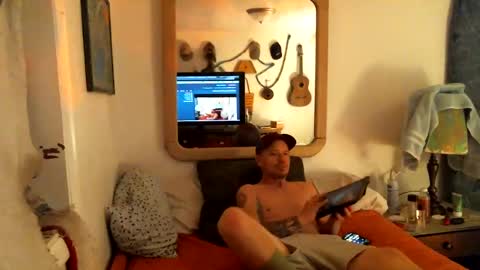 Snapshot of terrainme chatting on 12-31-24, 12:46 Axle online show from 12-31-24, 12:46