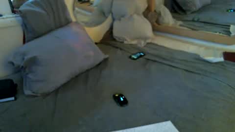 Snapshot of terrainme chatting on 02-09-25, 04:29 Axle online show from 02-09-25, 04:29