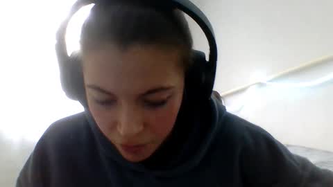 Anny Simpson online show from 09-12-25, 04:34