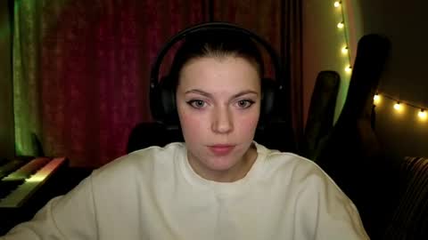 Anny Simpson online show from 03-17-26, 08:12