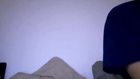 Snapshot of terre28 chatting on 02-23-25, 06:12 terre28 online show from 02-23-25, 06:12