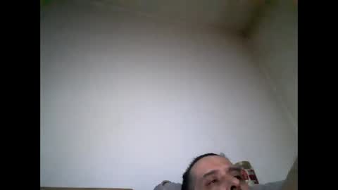 Snapshot of terre28 chatting on 03-05-26, 12:39 terre28 online show from 03-05-26, 12:39
