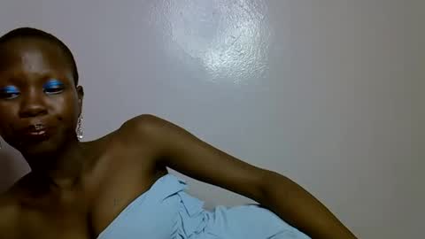 terriam online show from 09-21-25, 06:09