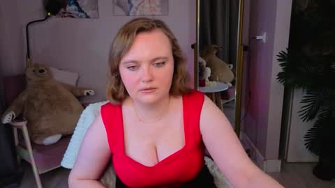 Snapshot of terryastra chatting on 11-22-25, 08:30 Terry online show from 11-22-25, 08:30