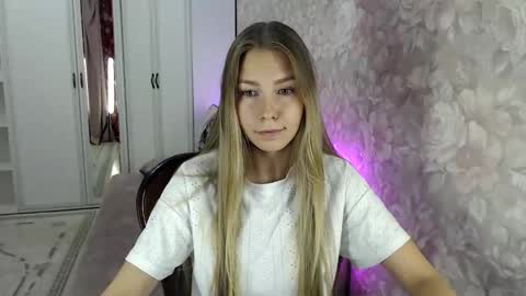 Violetta Ready for any play with you. Hottest show in pvt  Bitcoin 1P8NuZxsaNsQTx7wJJJ7Ao1mic4nvJPVLC online show from 10-18-25, 02:18