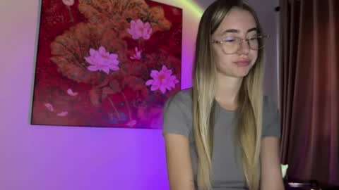 Snapshot of tessa_calmness chatting on 05-30-26, 03:03 tessa_calmness online show from 05-30-26, 03:03