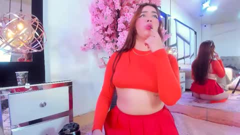  TESSA COOPER1  online show from 11-21-25, 10:52