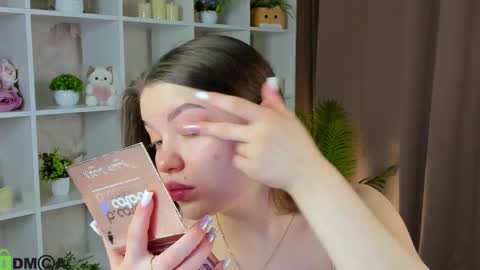 Snapshot of tessadavidson chatting on 02-04-26, 04:18 Tessa online show from 02-04-26, 04:18