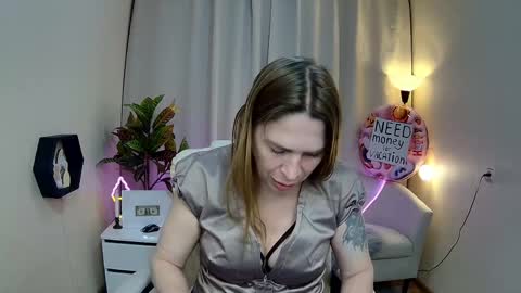 Snapshot of tessadaybreak chatting on 05-22-26, 07:37 tessadaybreak online show from 05-22-26, 07:37