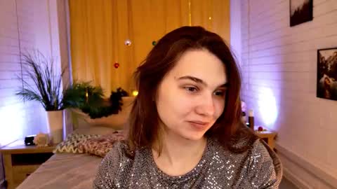 Tessa online show from 12-22-25, 05:48