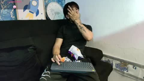 Snapshot of tessarion_black chatting on 05-29-26, 03:04 Tessarion online show from 05-29-26, 03:04