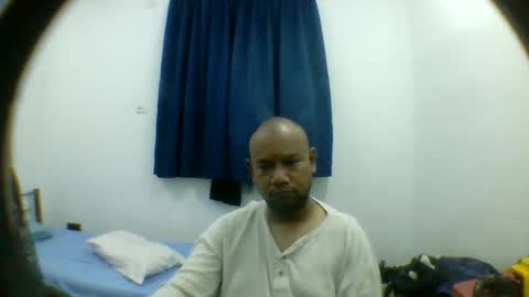 Snapshot of tested123 chatting on 10-25-25, 06:46 yours online show from 10-25-25, 06:46