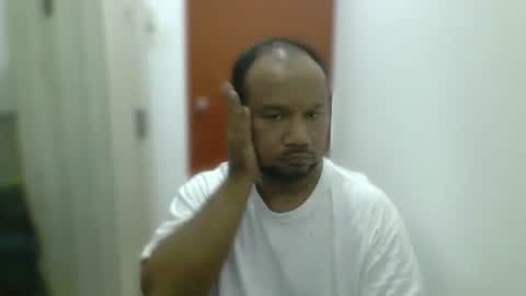 Snapshot of tested123 chatting on 03-11-26, 02:56 yours online show from 03-11-26, 02:56