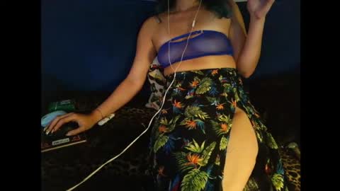 Snapshot of tetherbelle chatting on 06-16-26, 03:42 tetherbelle online show from 06-16-26, 03:42