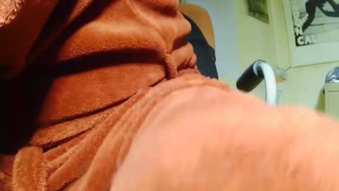 Snapshot of tetuo2 chatting on 12-17-25, 08:48 tetuo2 online show from 12-17-25, 08:48