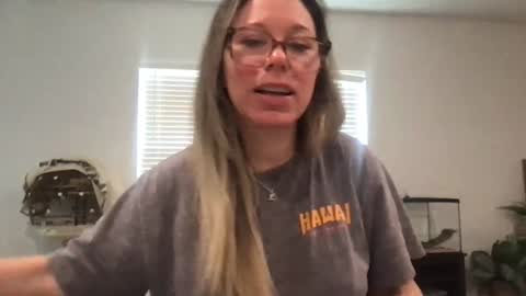 Daphne Summers online show from 04-24-26, 03:36