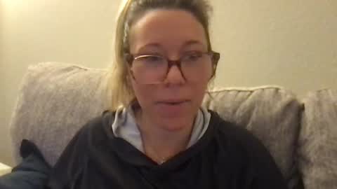 Daphne Summers online show from 04-30-26, 01:34