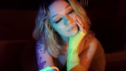 Snapshot of texaspregogrllll chatting on 05-06-26, 06:30 TEXASGIRLLLL online show from 05-06-26, 06:30