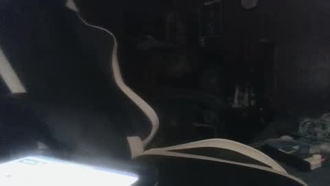 Snapshot of tezo88 chatting on 03-04-25, 08:35 tezo88 online show from 03-04-25, 08:35