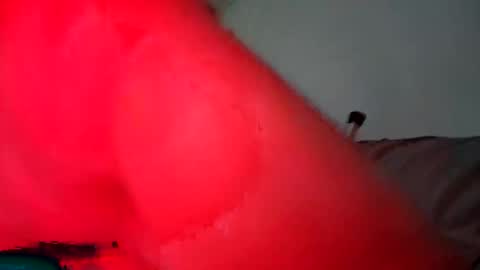 Snapshot of tezr69 chatting on 10-27-25, 01:09 tezr69 online show from 10-27-25, 01:09