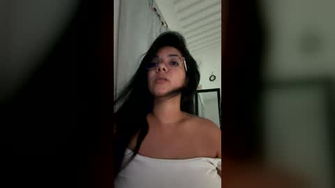 Snapshot of tezza_smith chatting on 06-24-26, 12:53 tezza smith online show from 06-24-26, 12:53