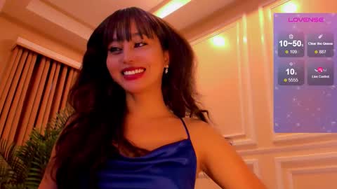 Snapshot of th3r3sa chatting on 01-17-26, 05:12 th3r3sa online show from 01-17-26, 05:12