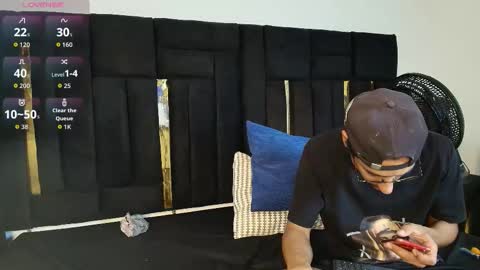 Snapshot of thaisadara24 chatting on 11-23-25, 07:57 T H A I S online show from 11-23-25, 07:57