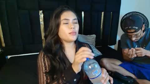 Snapshot of thaisadara24 chatting on 02-11-26, 09:20 T H A I S online show from 02-11-26, 09:20