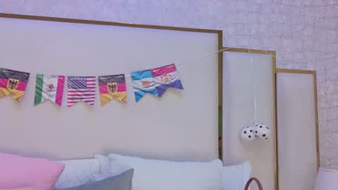 Snapshot of thalia888_ chatting on 07-05-26, 06:59 thalia888_ online show from 07-05-26, 06:59