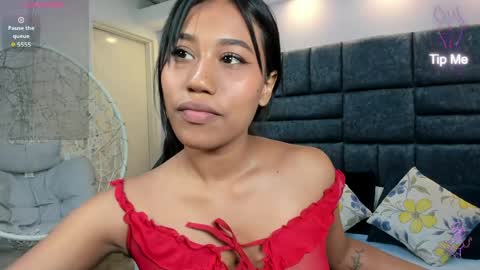 Thalia Nichols online show from 05-18-26, 08:25