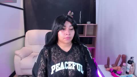 Snapshot of thaliabrooks_ chatting on 10-28-25, 03:54 Thalia online show from 10-28-25, 03:54