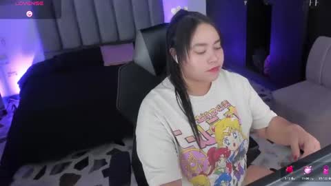 Snapshot of thaliabrooks_ chatting on 07-12-26, 04:58 Thalia online show from 07-12-26, 04:58