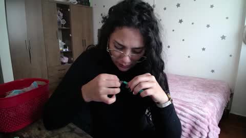    online show from 03-08-26, 07:17