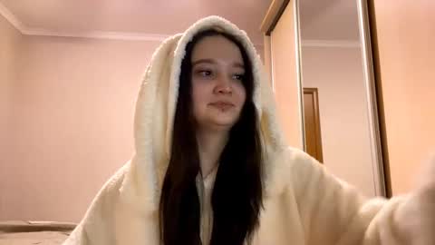 Yumi online show from 02-03-26, 04:12