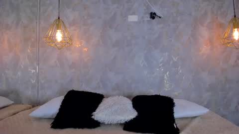 THALIRA ANGELS online show from 07-01-26, 02:07