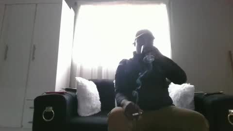 thamtsho1108 online show from 11-17-25, 01:17