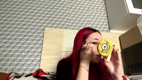 Snapshot of thaosoder chatting on 07-17-26, 10:44 Sara online show from 07-17-26, 10:44
