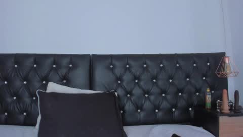 thara webstter online show from 02-04-25, 02:43