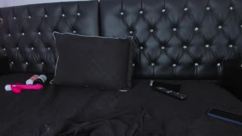 thara webstter online show from 02-20-25, 05:40