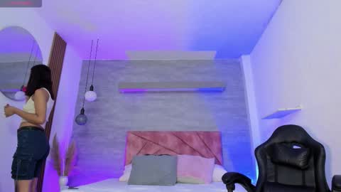 Thara Rouse online show from 11-10-25, 12:26