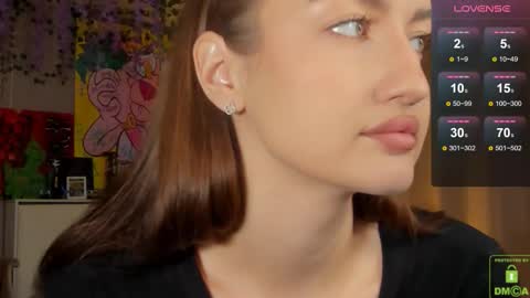 Snapshot of that_eva chatting on 11-18-25, 06:07 Your Eva online show from 11-18-25, 06:07