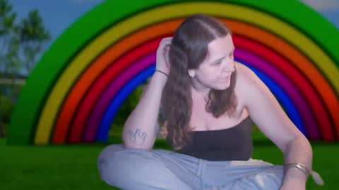 Missy and Daddy online show from 10-11-25, 01:38