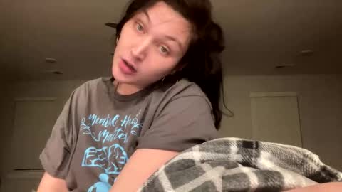 thatbaby070200000 online show from 02-14-25, 03:43