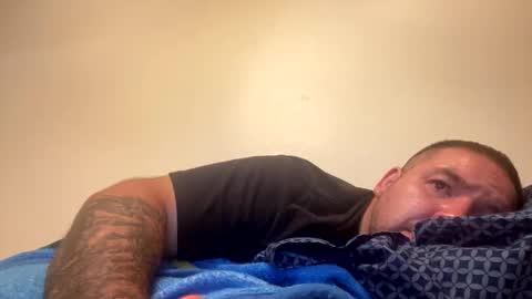 thatguymichael93 online show from 10-25-25, 05:59