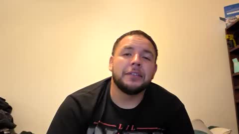 Snapshot of thatguymichael93 chatting on 07-22-26, 06:16 thatguymichael93 online show from 07-22-26, 06:16