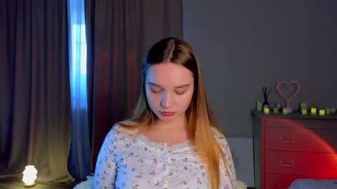 Alice online show from 11-22-25, 12:37