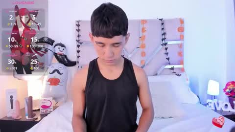 Thayler  online show from 10-02-25, 11:17